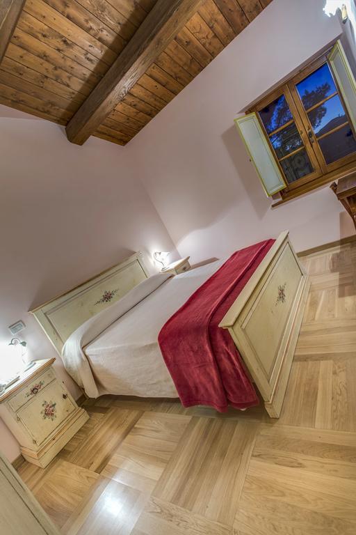 La Castellaia Resort Фабриано Экстерьер фото